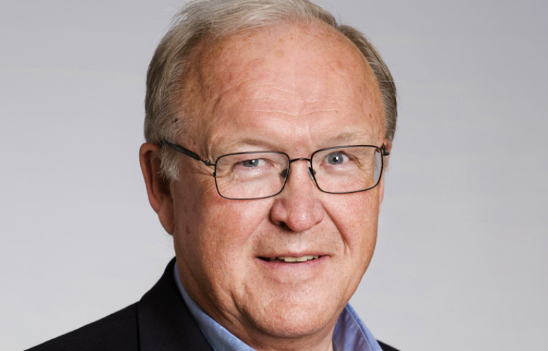 Göran Persson ryter till mot bolånetaket