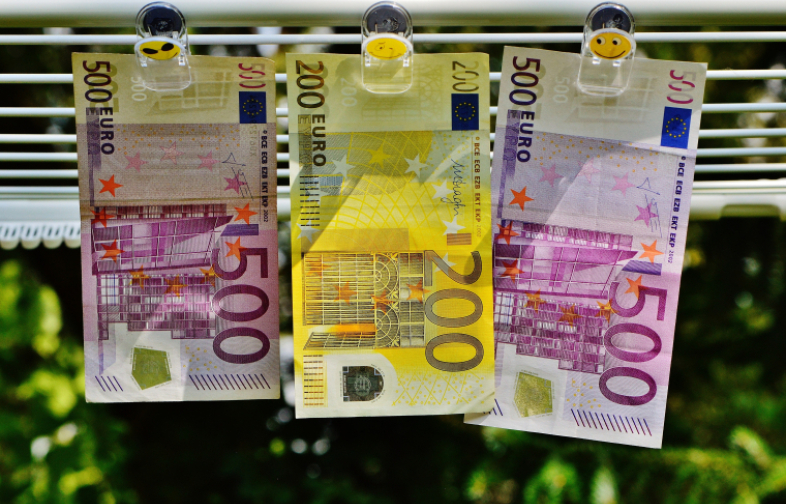 Nationella riskbedömningen: Fastighetsmäklarbranschen bedöms som en högrisksektor för penningtvätt